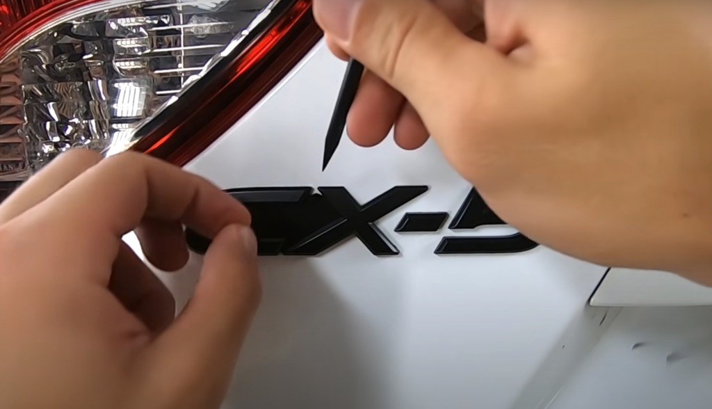 How to Paint Car Emblems - Step-by-Step