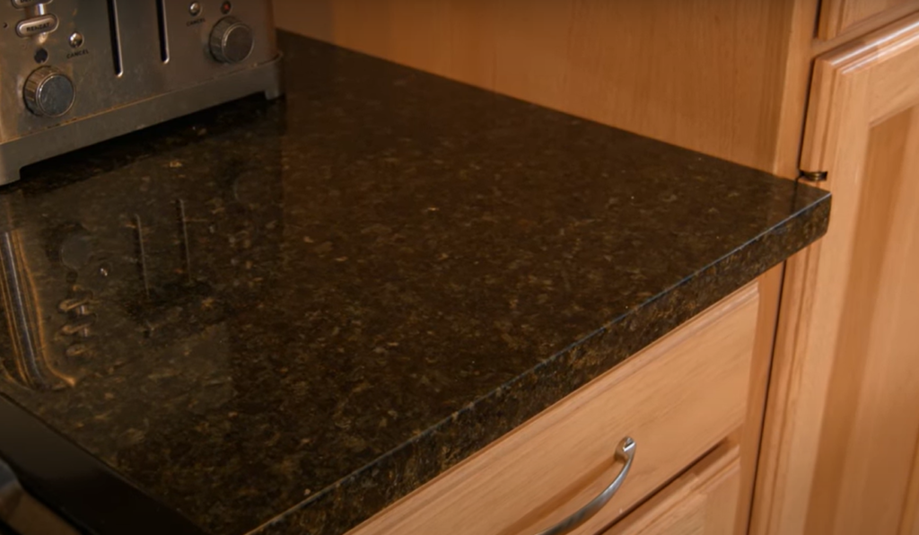 How Do You Match A Countertop With A Backsplash?