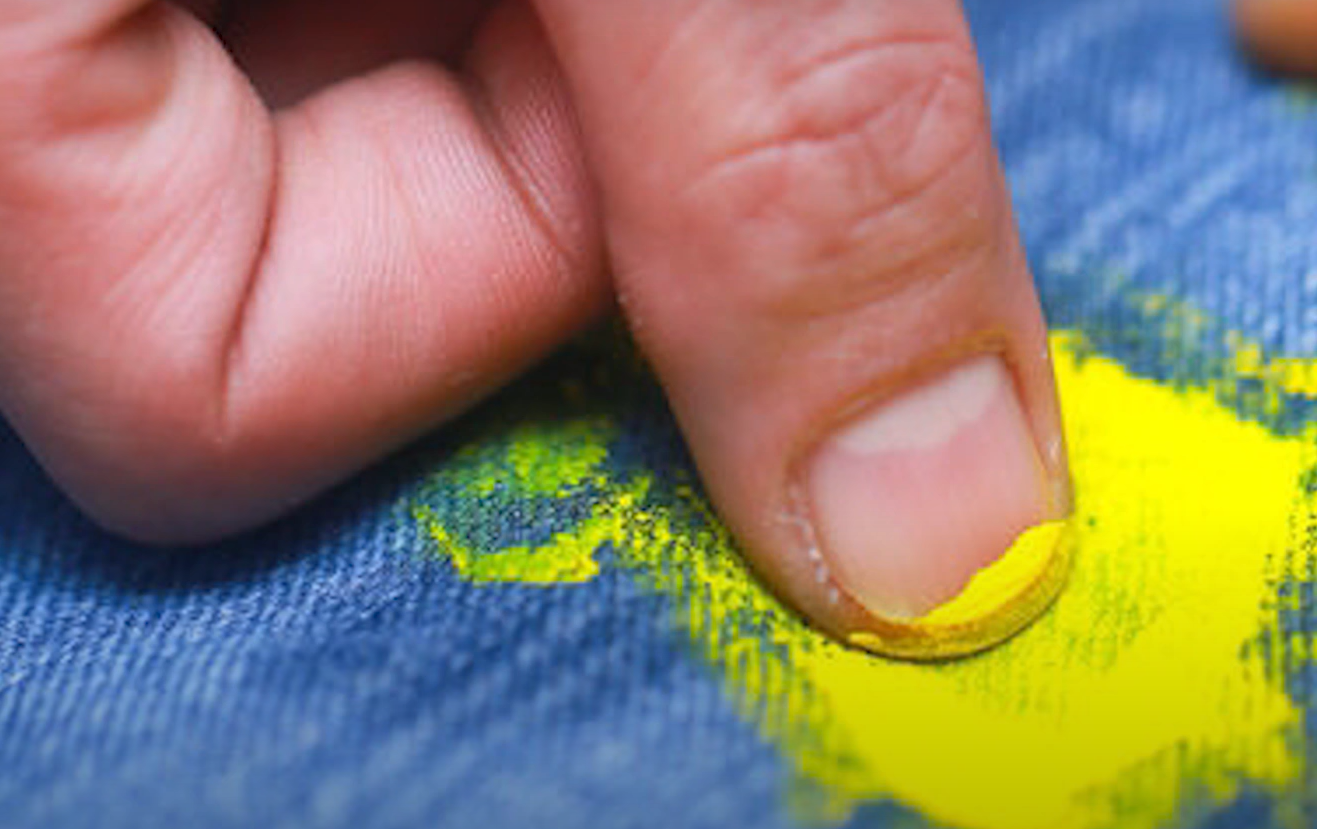 How to Get Spray Paint off Jeans? ProfyPainter