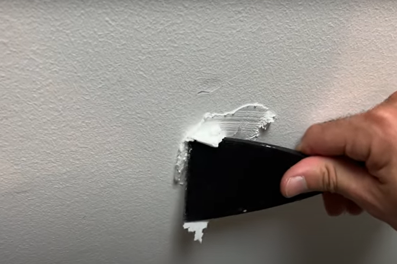 Can You Spackle Over Paint? ProfyPainter