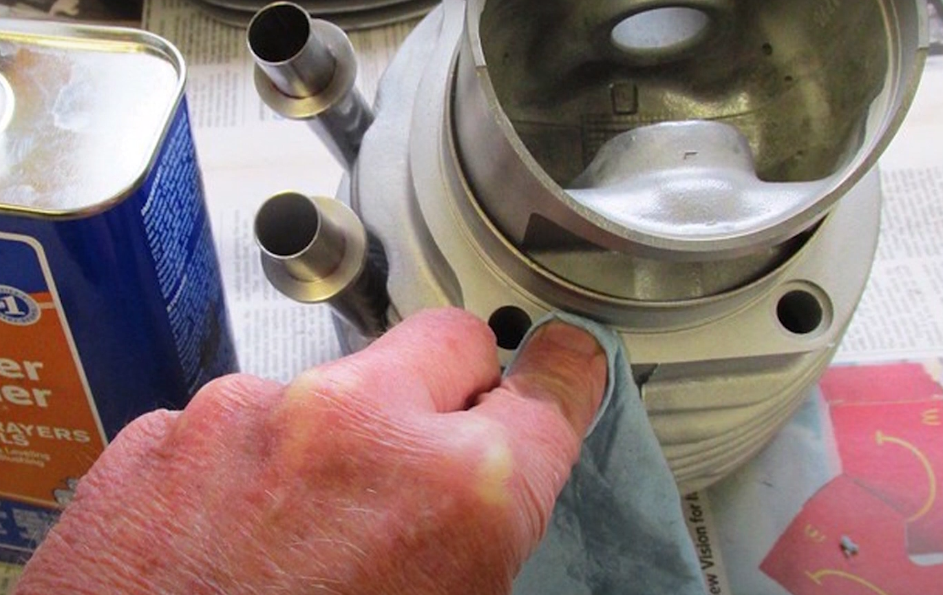 Why Does My House Smell Like Paint Thinner? ProfyPainter